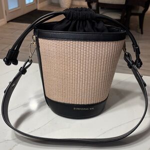 Expressions Black and Cream Bucket Bag